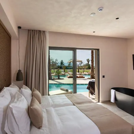 Nalu & Adults Only Hotel 5*