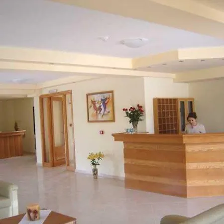 Nalu & 5* Rethymno