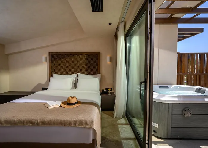 Отель Nalu & Adults Only