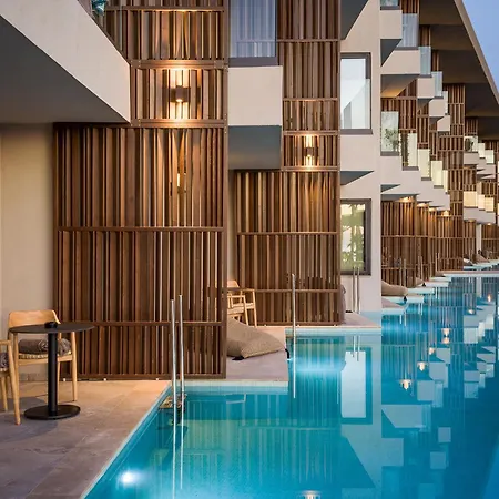 Nalu & Adults Only Hotel 5*