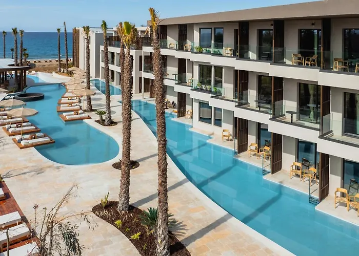 Nalu & Adults Only Hotel 5*